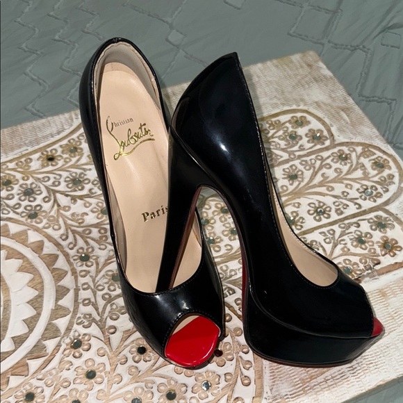 Christian Louboutin Black and Red Heels - Picture 3 of 7